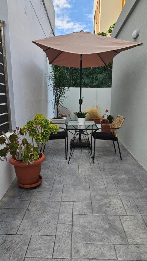 Fanouris Luxury Apartments ハニア エクステリア 写真